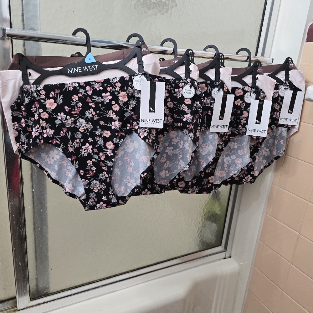 NWT Nine West, Beautiful, Multicolored Briefs. 5Pk. SZs M, L, & XL. $45 Each.
